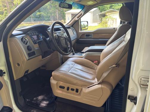 2011 Ford F-150 Lariat