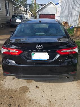 Black 2019 Toyota Camry LE