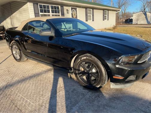 2011 Ford Mustang V6