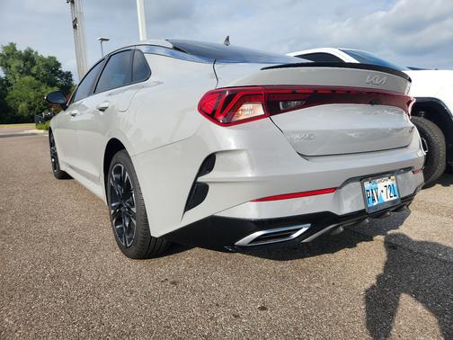 2024 Kia K5 GT-Line