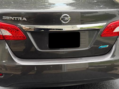 Gray 2014 Nissan Sentra S