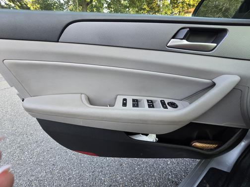 2018 Hyundai SONATA SEL