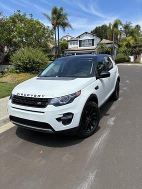 Yellow 2017 Land Rover Discovery Sport HSE