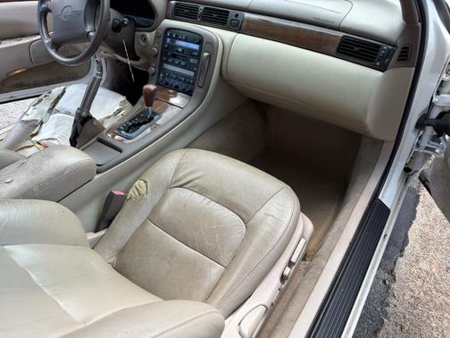 1998 Lexus SC 400 Base