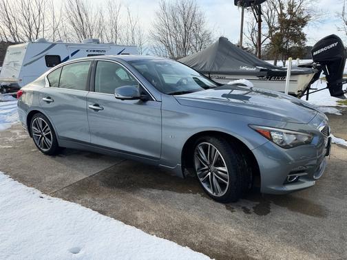 2014 INFINITI Q50 Premium
