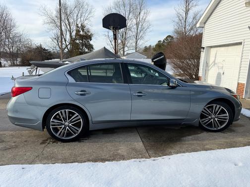 2014 INFINITI Q50 Premium