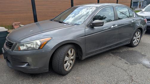 Gray 2010 Honda Accord EX-L