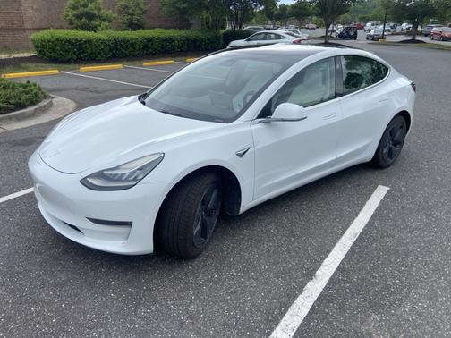 2019 Tesla Model 3 Long Range