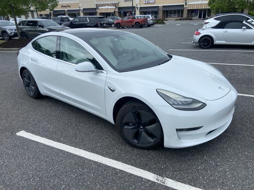 2019 Tesla Model 3 Long Range