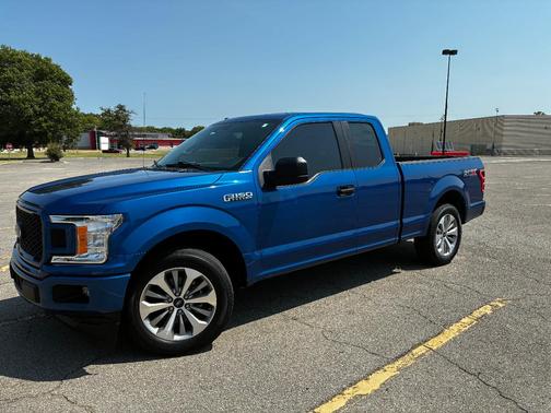 Blue 2018 Ford F-150 XL