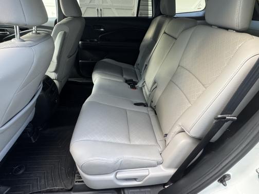 2020 Honda Passport Elite