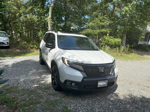 2020 Honda Passport Elite