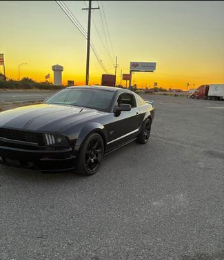Black 2006 Ford Mustang GT