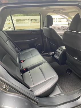 Gray 2018 Subaru Outback 2.5i Limited