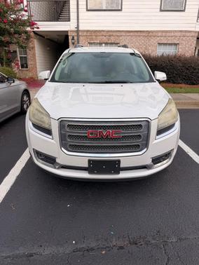 White 2016 GMC Acadia SLT-1