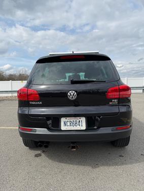 2017 Volkswagen Tiguan 2.0T Wolfsburg Edition