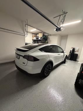 2022 Tesla Model X Plaid