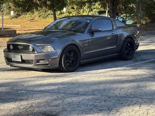 2013 Ford Mustang GT Premium