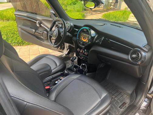 Black 2016 MINI Convertible Cooper