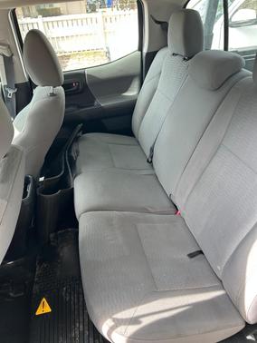 2017 Toyota Tacoma SR