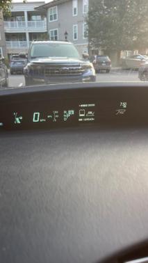White 2014 Toyota Prius Three