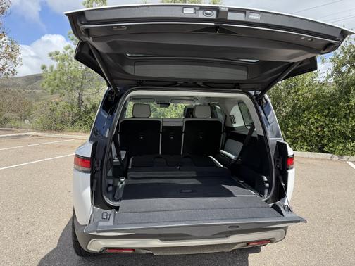 2025 Rivian R1S Adventure Dual-Motor Standard Pack