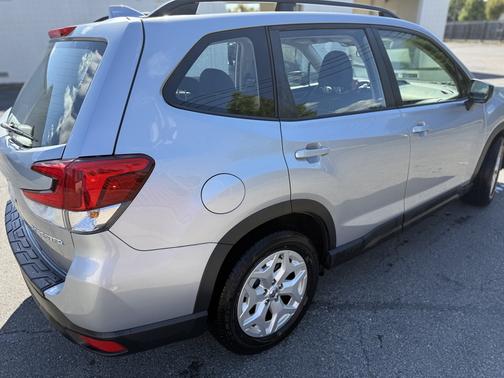 2020 Subaru Forester Base