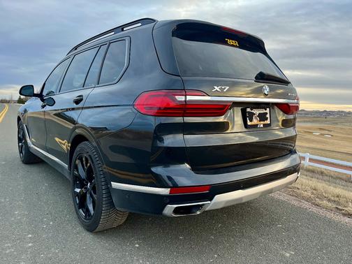 2022 BMW X7 xDrive40i