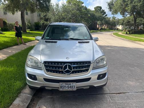 Silver 2007 Mercedes-Benz M-Class ML 350 4MATIC