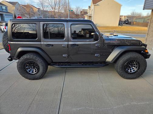 2021 Jeep Wrangler Unlimited Willys