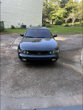 Green 1993 INFINITI J30 Base