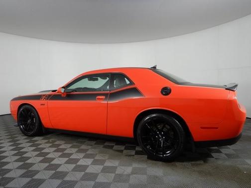 2017 Dodge Challenger R/T 392