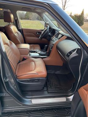 2018 INFINITI QX80 Base