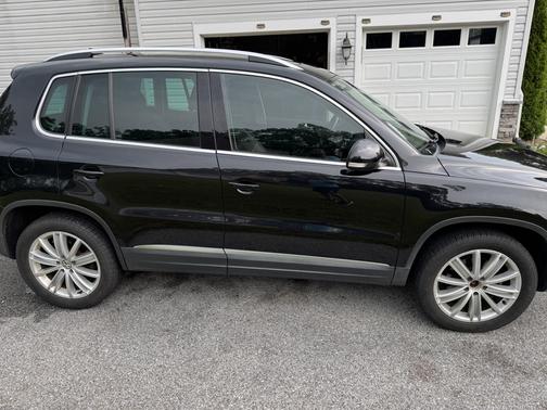 2016 Volkswagen Tiguan SE