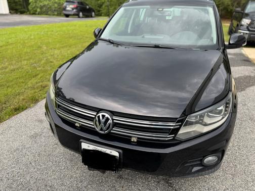 2016 Volkswagen Tiguan SE