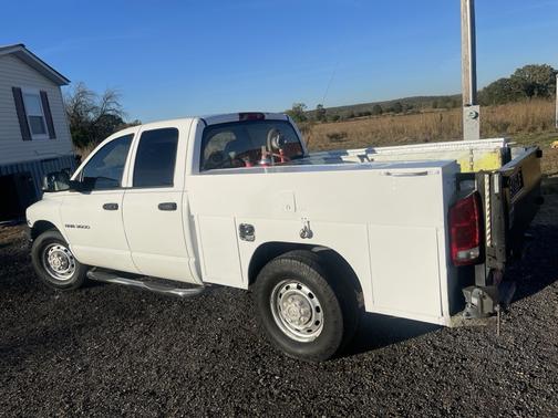 2004 Dodge Ram 3500 SLT Quad Cab