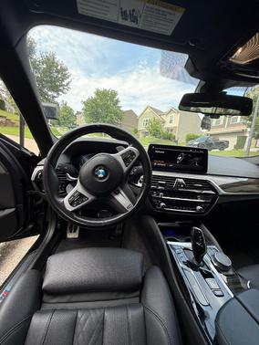 Black 2021 BMW 530 i xDrive