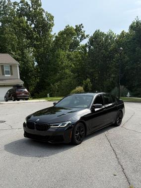 Black 2021 BMW 530 i xDrive