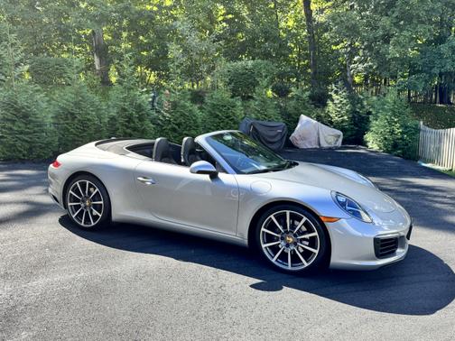 2017 Porsche 911 Carrera