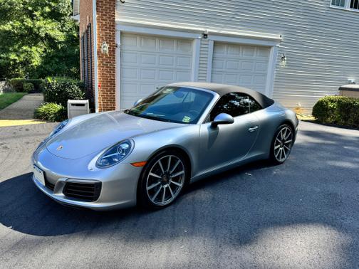 2017 Porsche 911 Carrera
