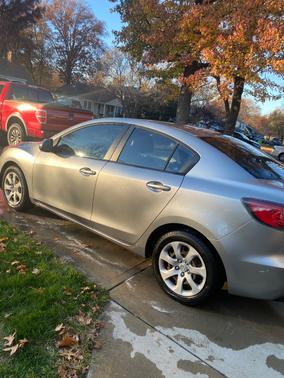 2011 Mazda Mazda3 i Sport