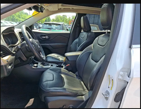 White 2016 Jeep Cherokee Limited