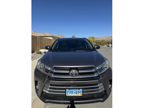 2017 Toyota Highlander Limited Platinum