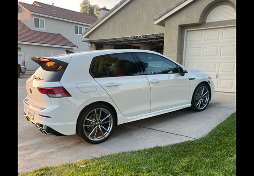2024 Volkswagen Golf R 2.0T Manual
