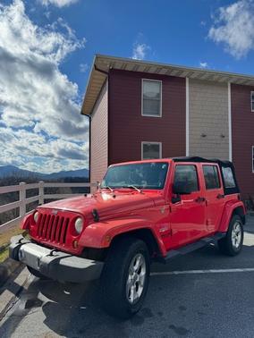 2013 Jeep Wrangler Unlimited Sahara