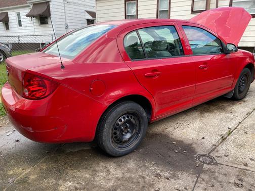 2005 Chevrolet Cobalt Base
