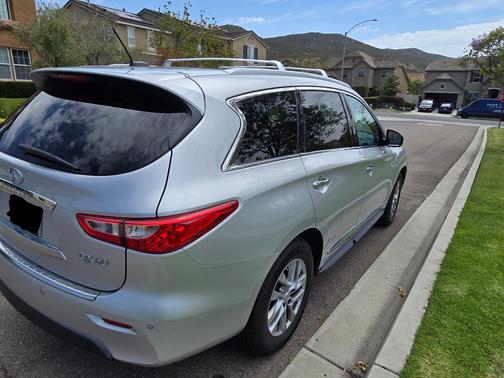 Silver 2014 INFINITI QX60 Base
