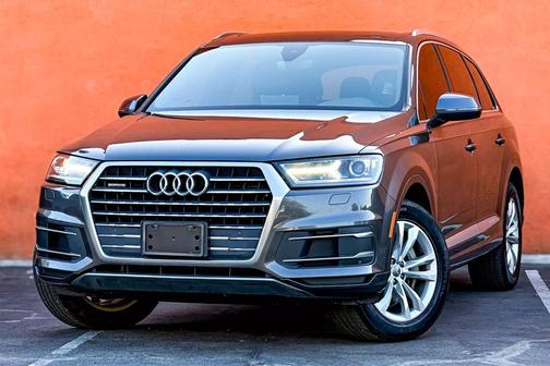 2019 Audi Q7 45 Premium