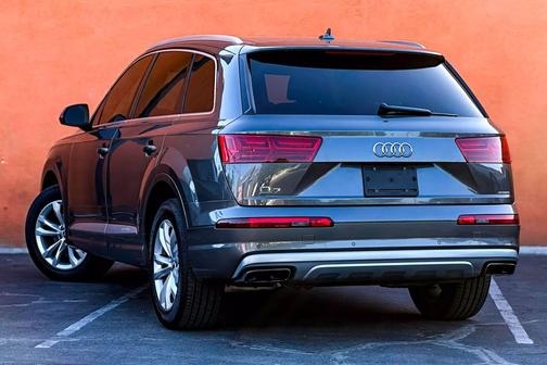 2019 Audi Q7 45 Premium