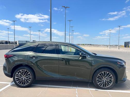 Green 2025 Lexus RX 450h+ Luxury